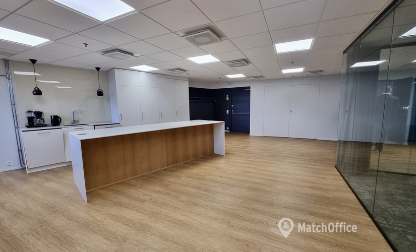 Toimisto Hitsaajankatu 22 00810 Helsinki