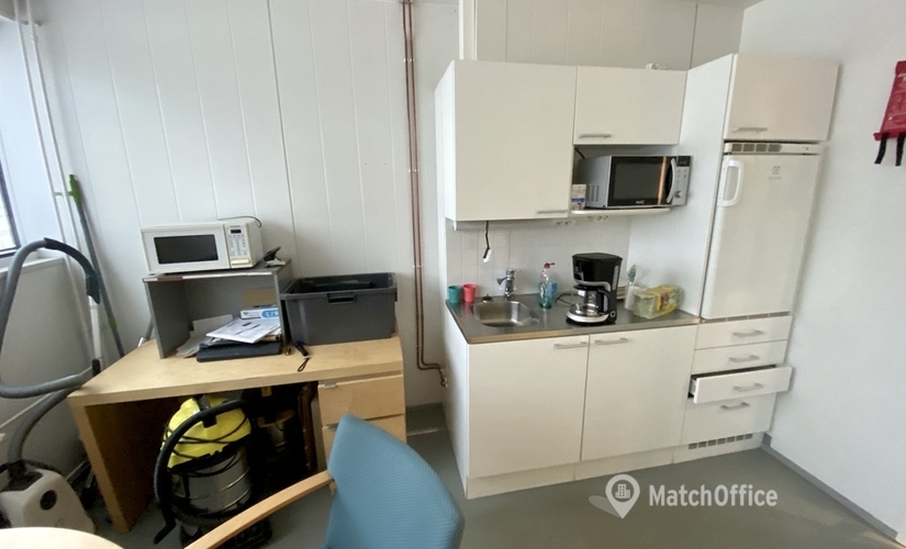 Varasto / tuotantotila Sillankorva 15 02300 Espoo