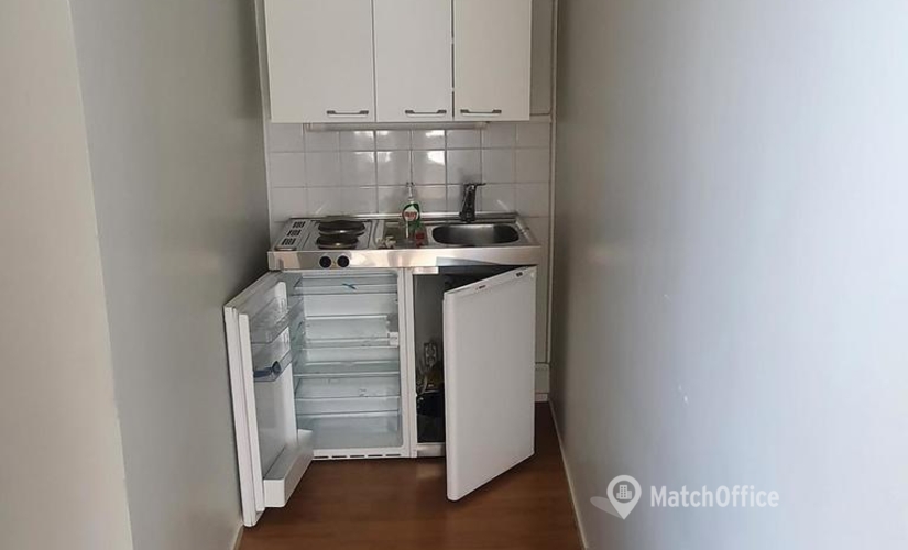 Toimisto Sörnäisten rantatie 25 00500 Helsinki