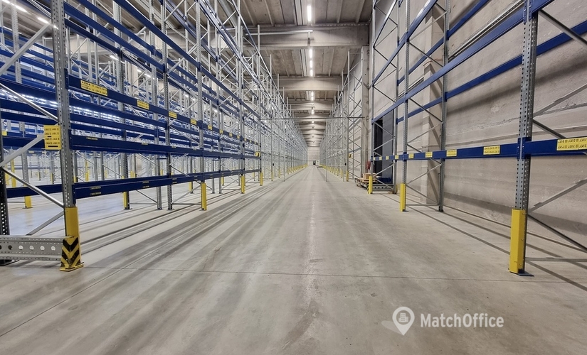 4812 m² Commercial warehouse for rent in Espoo, Alaniementie 2 (02970) - 4 | MatchOffice