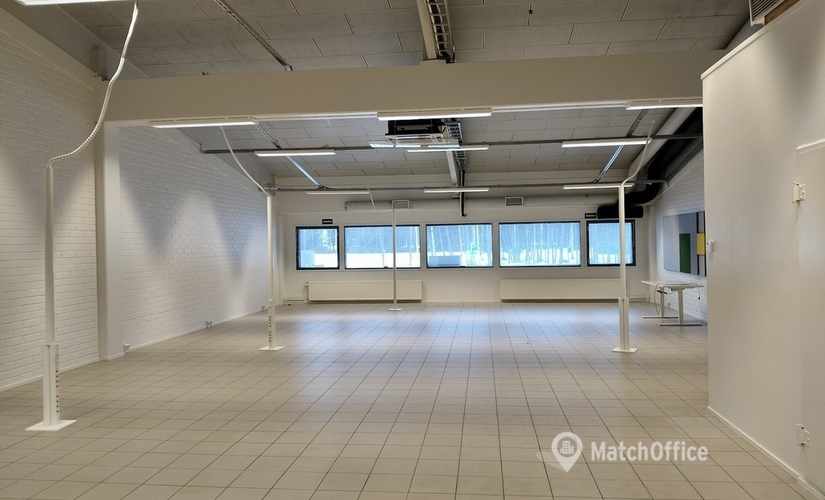 293 m² Shop for rent in Joensuu, Teollisuuskatu 13 (80100) - 0 | MatchOffice.com