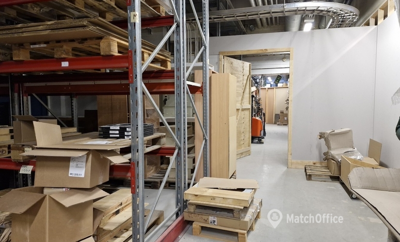 Vapaat varastotila - Helsinki, Laippatie 3, (00880) - 2 | MatchOffice.fi