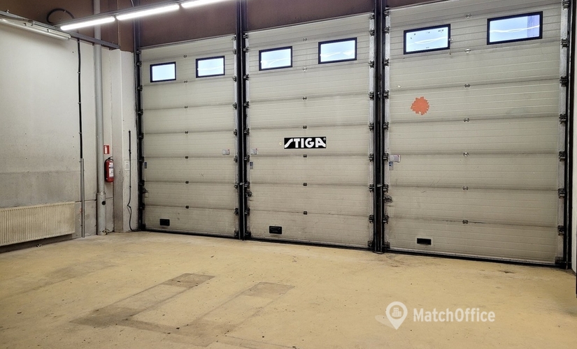 215 m² Warehouse storage for rent in Vantaa, Niittytie 13 (01300) - 3 | MatchOffice