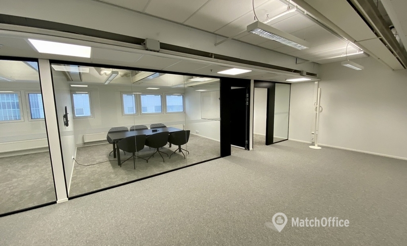 556 m² Office warehouse up for rent in Helsinki, Valimotie 21 (00380) - 4 | MatchOffice.com