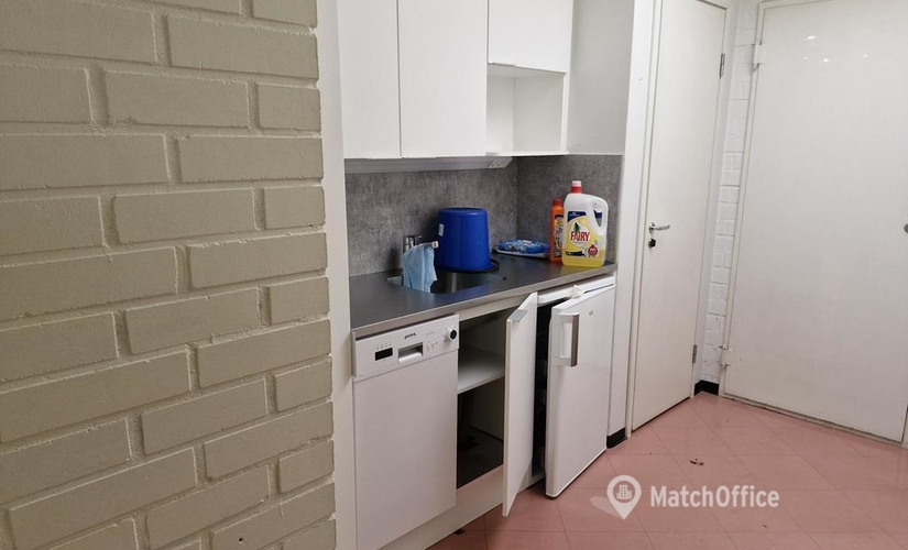 Vuokraa tuotantotila - Helsinki, Laippatie 3, (00880) - 4 | MatchOffice