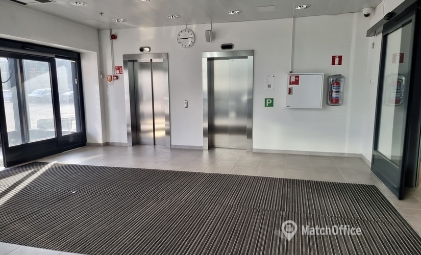 321 m² Office warehouse up for rent in Vantaa, Kuninkaalantie 19 (01300) - 2 | MatchOffice
