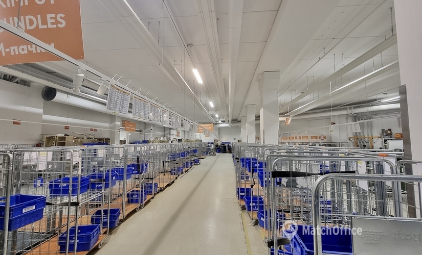 2439 m² Commercial shop for rent in Vantaa, Kuninkaalantie 19 (01300) - 2 | MatchOffice