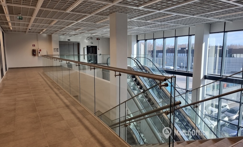 5178 m² Commercial shop for rent in Vantaa, Kuninkaalantie 19 (01300) - 2 | MatchOffice.com