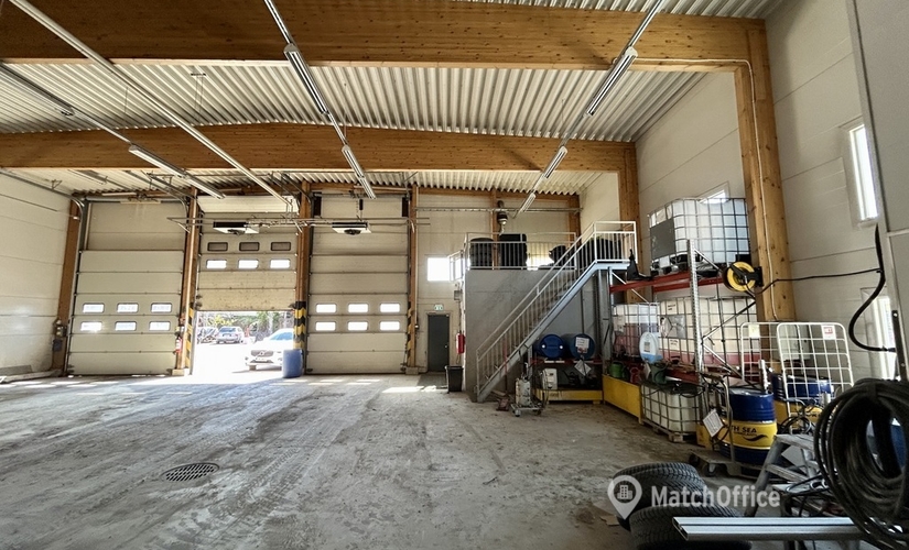 1051 m² Commercial warehouse for rent in Espoo, Läntinen Teollisuuskatu 21 A (02920) - 1 | MatchOffice