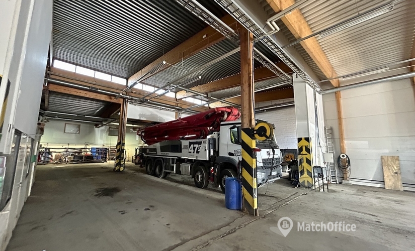 1051 m² Warehouse space rental in Espoo, Läntinen Teollisuuskatu 21 A (02920) - 2 | MatchOffice.com