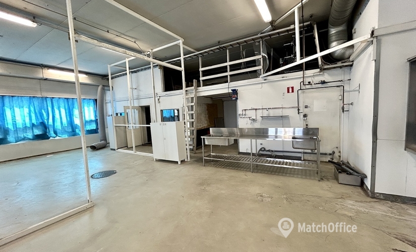 213 m² Workshop space for rent in Helsinki, Valuraudantie 9-13 (00700) - 2 | MatchOffice.com