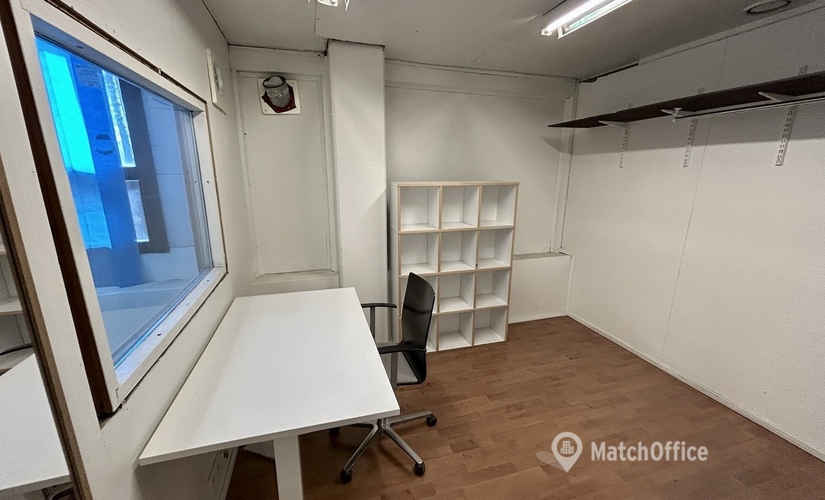 213 m² Commercial warehouse for rent in Helsinki, Valuraudantie 9-13 (00700) - 4 | MatchOffice