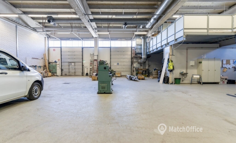704 m² Warehouse rental in Turku, Kaurakatu 48 (20740) - 0 | MatchOffice.com
