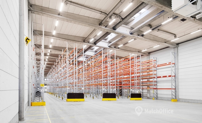 1645 m² Warehouse space for rent in Vantaa, Hakkilankaari 1 (01380) - 0 | MatchOffice