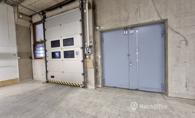391 m² Commercial warehouse for rent in Vantaa, Vanha Porvoontie 231 (01380) - 0 | MatchOffice.com