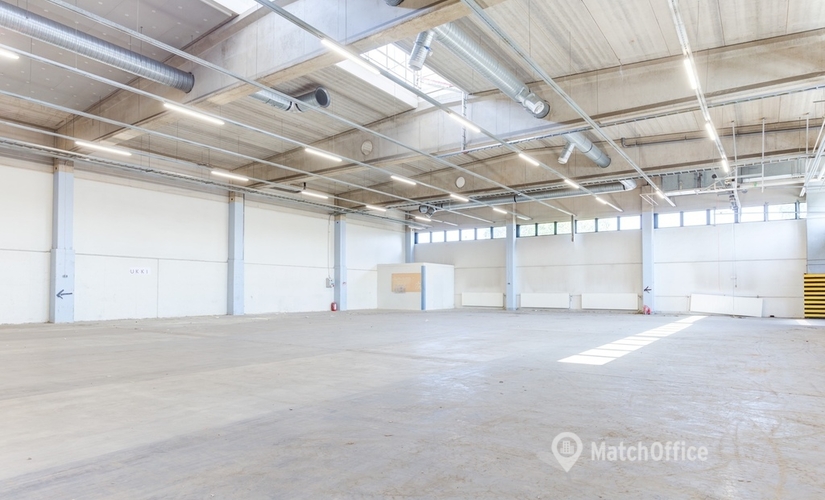 2538 m² Office warehouse for rent in Vantaa, Linjatie 2 (01260) - 0 | MatchOffice