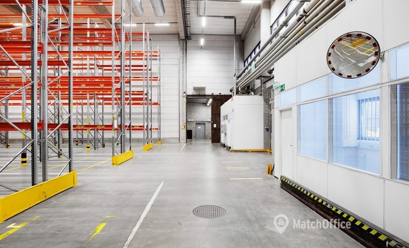 1652 m² Warehouse storage up for rent in Vantaa, Hakkilankaari 1 (01380) - 4 | MatchOffice