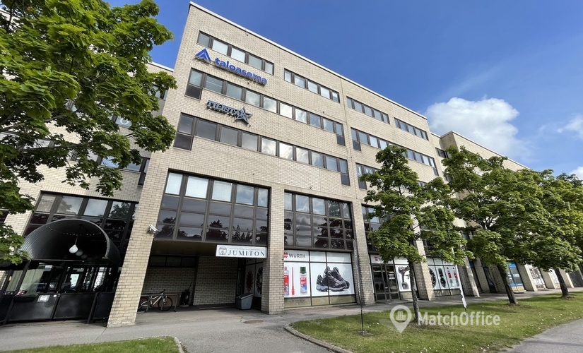 200 m² Shop for rent in Vantaa, Vapaalantie 2 (01650) - 1 | MatchOffice