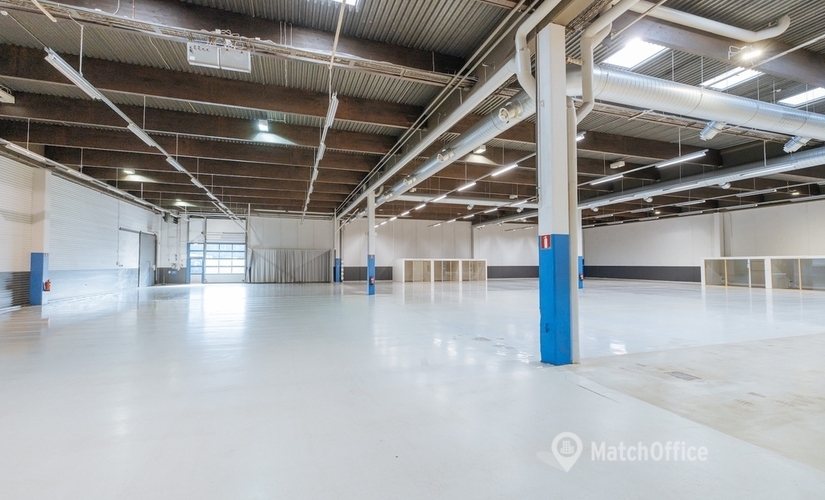 890 m² Warehouse rental in Vantaa, Vetokuja 2 (01610) - 2 | MatchOffice.com