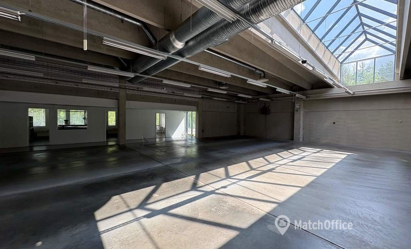 1870 m² Commercial shop for rent in Hyvinkää, Hakakalliontie 7 (05460) - 0 | MatchOffice.com