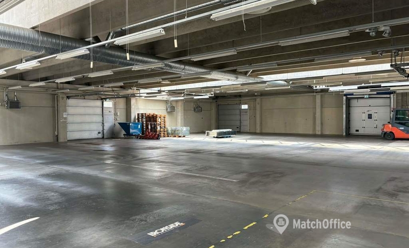 1870 m² Commercial warehouse for rent in Hyvinkää, Hakakalliontie 7 (05460) - 3 | MatchOffice