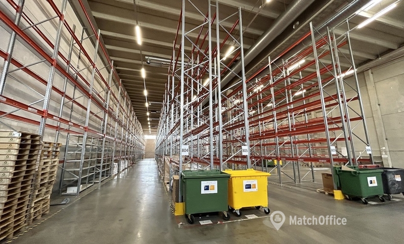 1716 m² Warehouse storage up for rent in Espoo, Juvan Teollisuuskatu 25 (02920) - 2 | MatchOffice.com