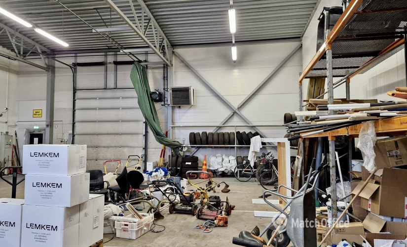 Warehouse Hernepellontie 15 00710 Helsinki