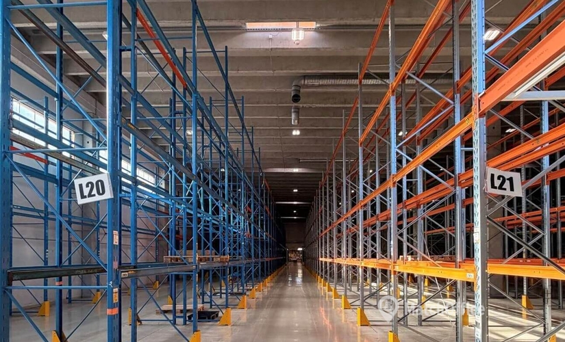 Warehouse Mänkimiehentie 4 02780 Espoo