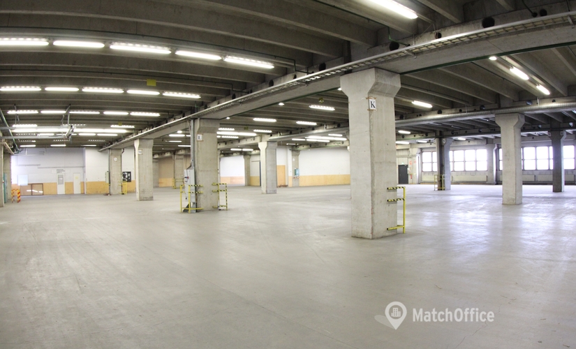 1200 m² Warehouse storage up for rent in Vantaa, Vanha Porvoontie 231 (01380) - 2 | MatchOffice