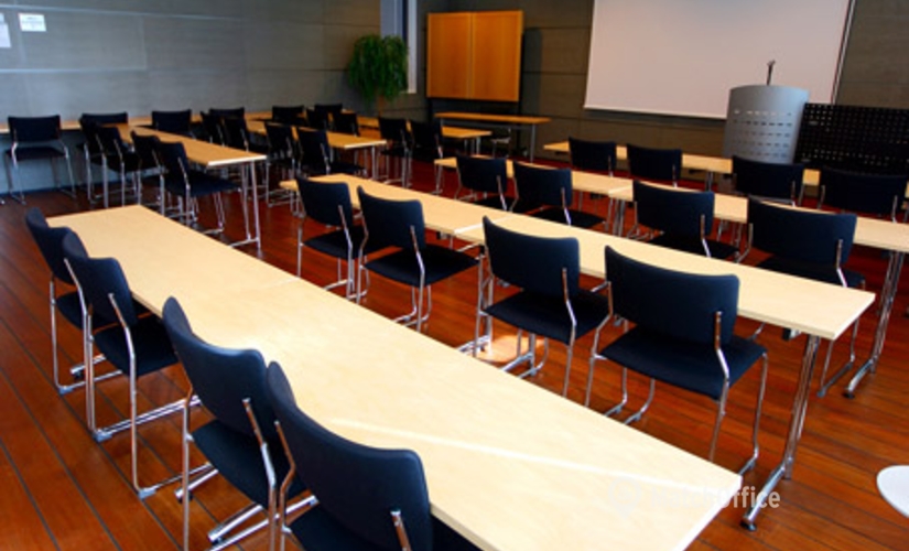 Toimistohotelli Pakkalankuja 7 01510 Vantaa