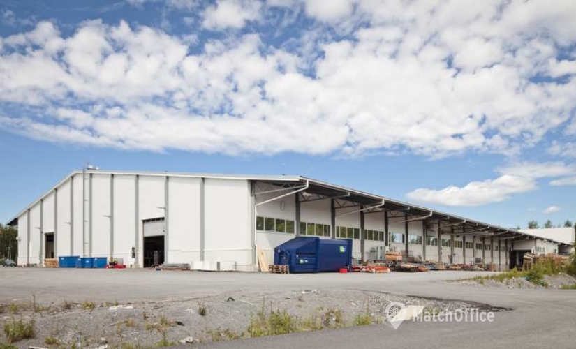 6900 m² Warehouse up for rent in Vaasa, Runsorintie 10-12 (65380) - 1 | MatchOffice.com