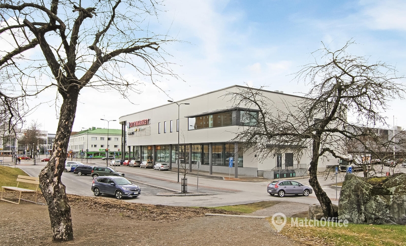 Liiketila Hakalantie 1 37600 Etelä-Pirkanmaa