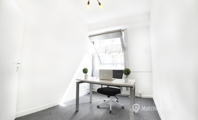 195 m² Business space in Paris 5, 25 rue de la Clef (75005) - 2 | MatchOffice.com
