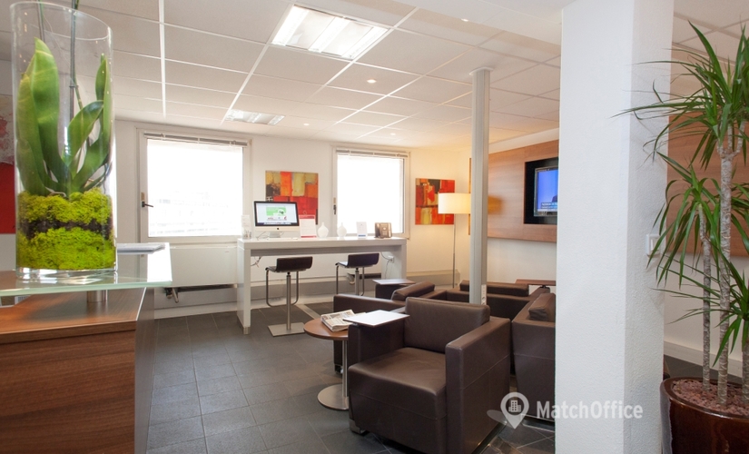 50 m² Business space place for rent in Nice, 455 Promenade des Anglais (06206) - 2 | MatchOffice