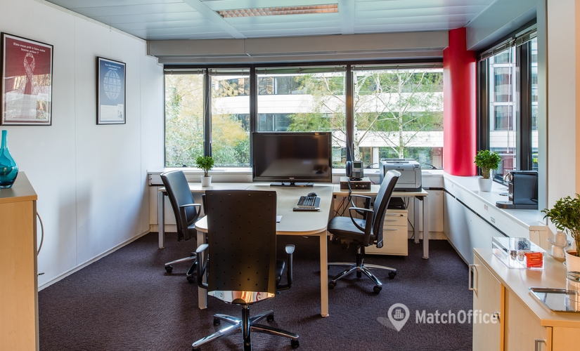45 m² Convention center in Lyon, 21 Avenue Georges Pompidou (69486) - 1 | MatchOffice
