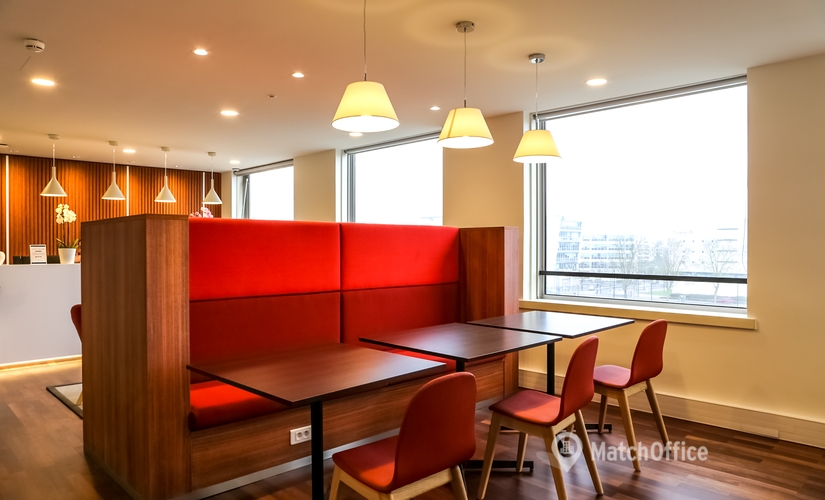 50 m² Serviced office property available to rent in Montigny-le-Bretonneux, 1 Rue Georges Stephenson (78180) - 3 | MatchOffice.com