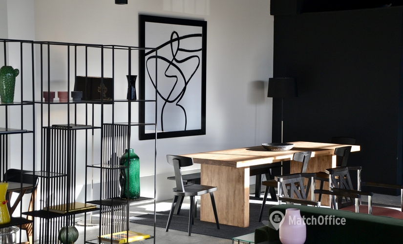 Rent suitable a 300 m² Shared office in Aix en Provence, Route d'Avignon 3120 (13090) - 0 | MatchOffice