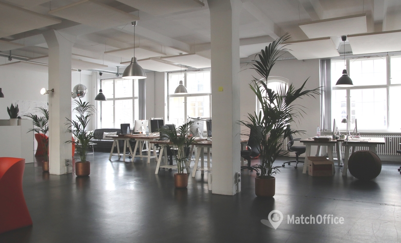 Book a 20 m² Conference center in Paris, Rue de la Chapelle 55 (75018) - 4 | MatchOffice