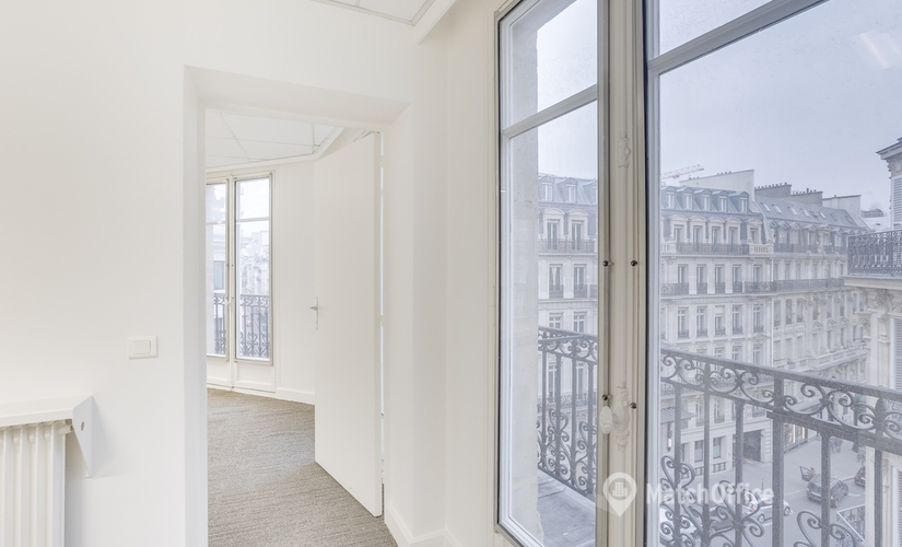 Book a 25 m² Conference room in Paris, Rue du 4 Septembre 17 (75002) - 4 | MatchOffice.com