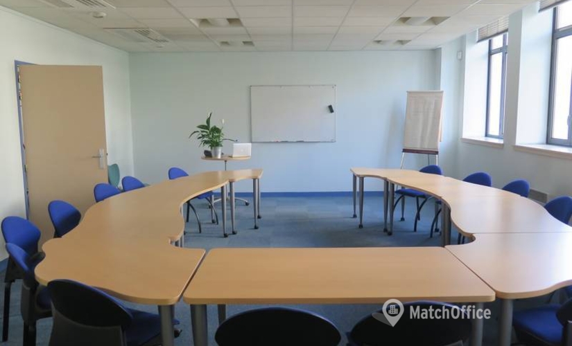 Choose a 30 m² Conference space in Saint Étienne, 35 Rue Pierre et Dominique Ponchardier (42100) - 5 | MatchOffice