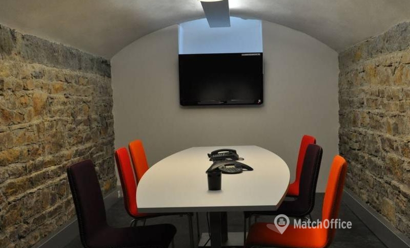 Book a 50 m² Convention center in Lyon, 2 Place Gailleton (69002) - 2 | MatchOffice.com