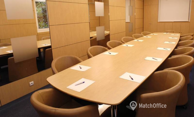 Book a 50 m² Conference hall in Paris, 14 Avenue d'Eylau (75116) - 3 | MatchOffice.com