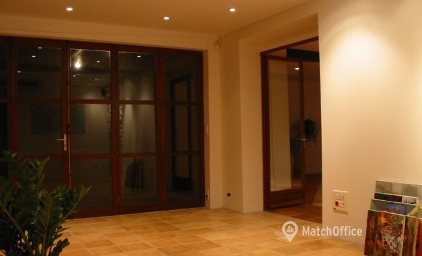 Book a 48 m² Meeting room in Morainvilliers, 57 c Grande rue (78630) - 3 | MatchOffice