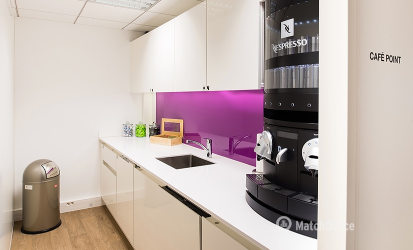 50 m² Shared office in Paris 17, 115 rue Cardinet (75831) - 12 | MatchOffice