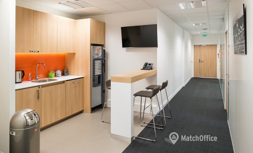 Bureaux partagés à location à Orly 50 m², 1 allée du commandant Mouchotte - 11 | MatchOffice.fr