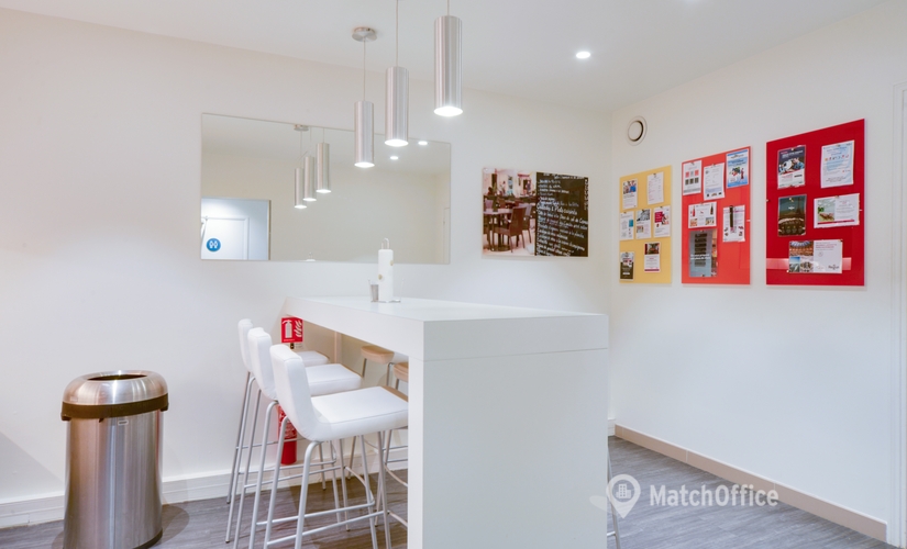 Bureau coworking à louer à Paris 50 m², 27/29 Rue Raffet - 18 | MatchOffice