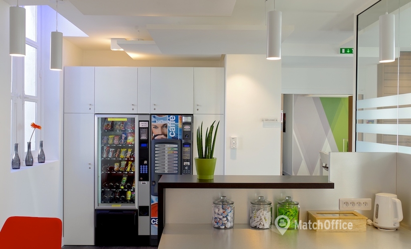 50 m² Coworking  in Bordeaux, Parvis Louis Armand (33000) - 4 | MatchOffice.com