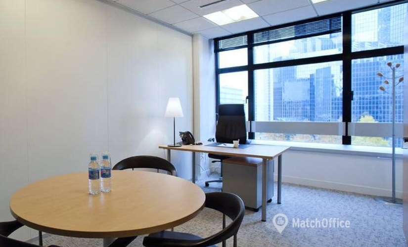 Lease suitable a 100 m² Shared office in La Defense, 12 place de La Défense (92974) - 1 | MatchOffice