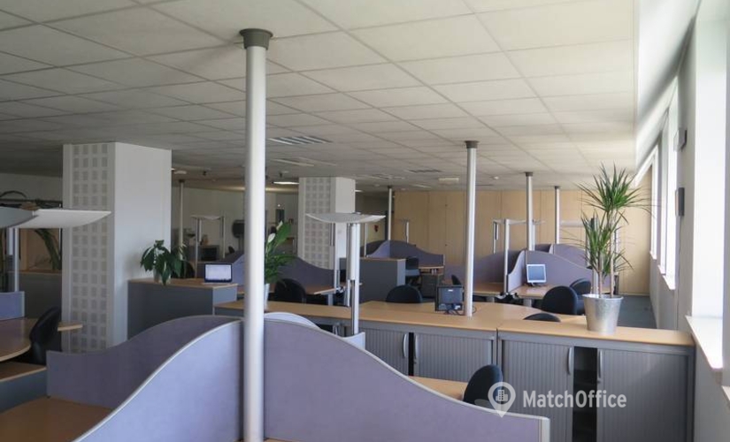 30 m² Shared workspace in Saint Étienne, 35 Rue Pierre et Dominique Ponchardier (42100) - 4 | MatchOffice.com