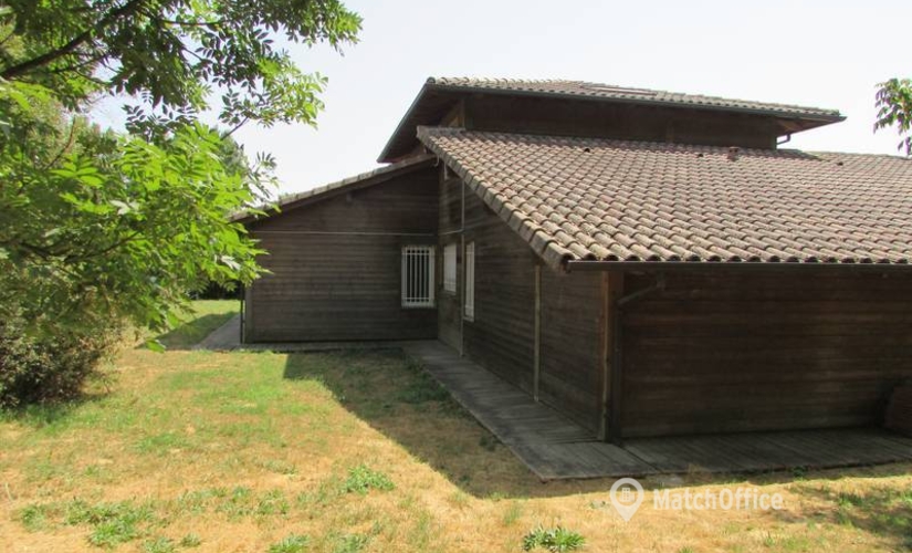 Explore comfortable a 50 m² Co-working in Saint-Jean, 6 Impasse de Ratalens (31240) - 1 | MatchOffice.com